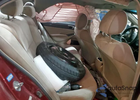 2009 Honda Civic Lx z USA, uszkodzony, nr VIN 19XFA16539E025138